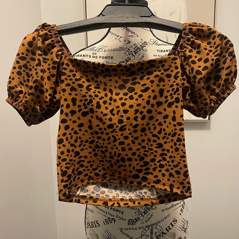 Leopard print Puff Sleeve Crop Top Blouse - Size Small - Picture 3 of 7